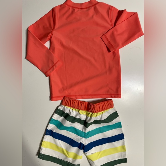 CARTER’s BOYS SWIMSUIT 24months, orange and stripes, shorts and t-shirt - Picture 13 of 16